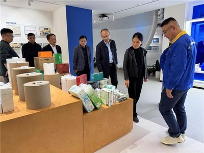 旌德縣招商團(tuán)赴昆山平湖考察，助力化妝品批發(fā)產(chǎn)業(yè)升級(jí)